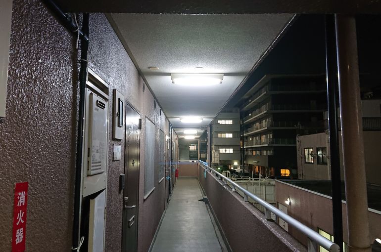 蛍光灯　ＬＥＤ照明　外壁塗装