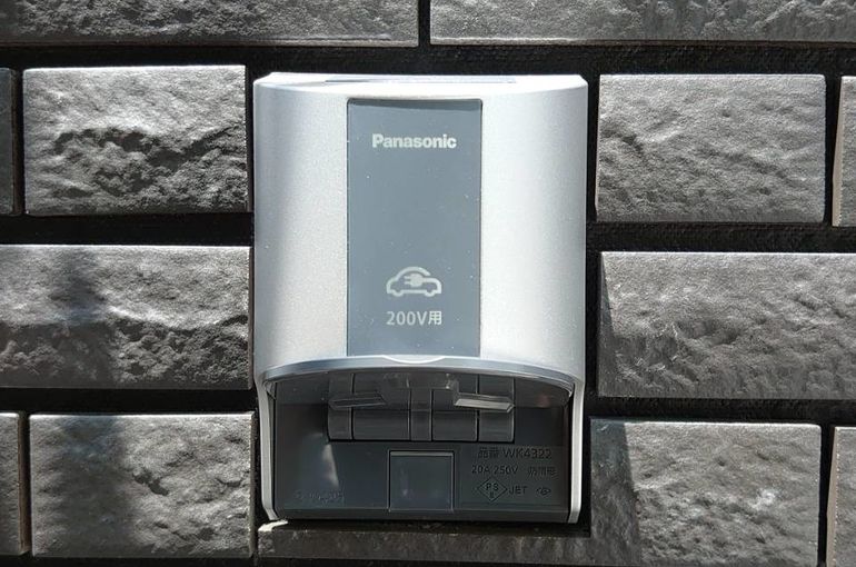 充電設備　ＥＶ　２００Ｖ