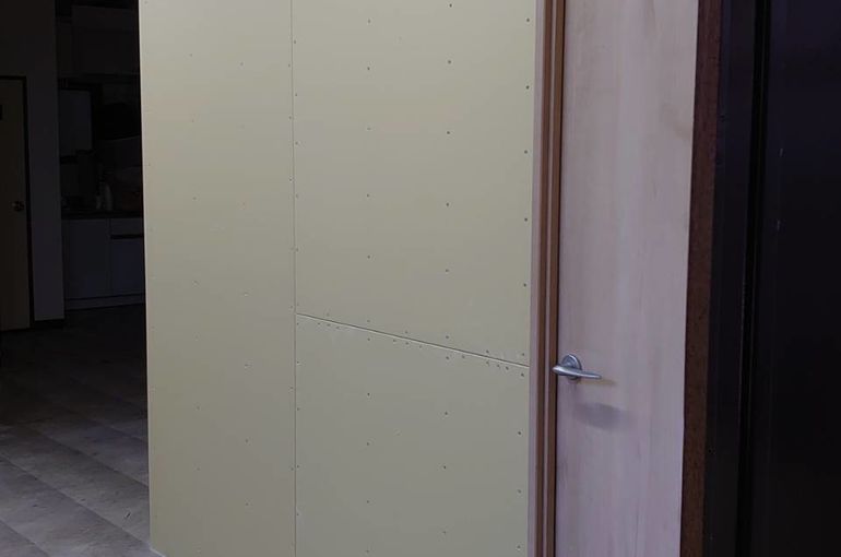 内装工事　電気工事