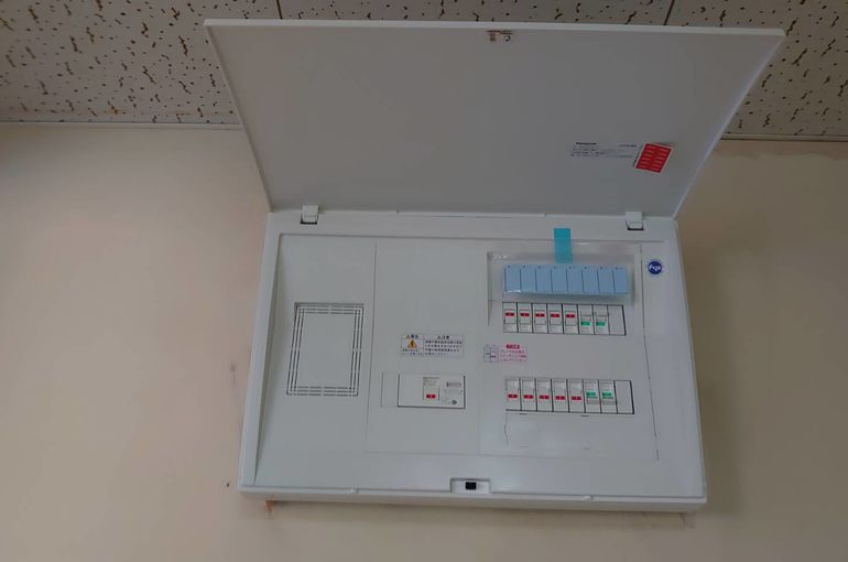 分電盤工事　電気工事　