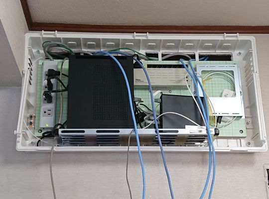マルチメディア情報盤　ＬＡＮ工事　ＣＡＴ６Ａ