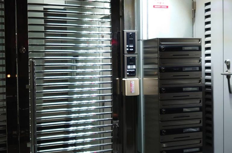 LAN　インターホン　防犯カメラ