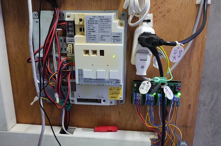 LAN工事　情報分電盤　CAT６A