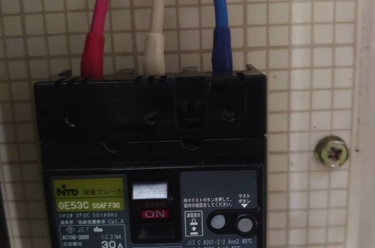 電気工事　東京　情報分電盤
