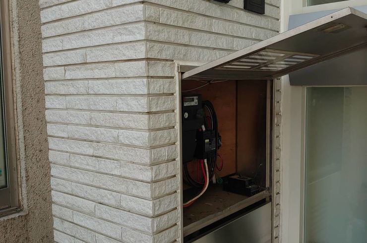 ブレーカー　分電盤